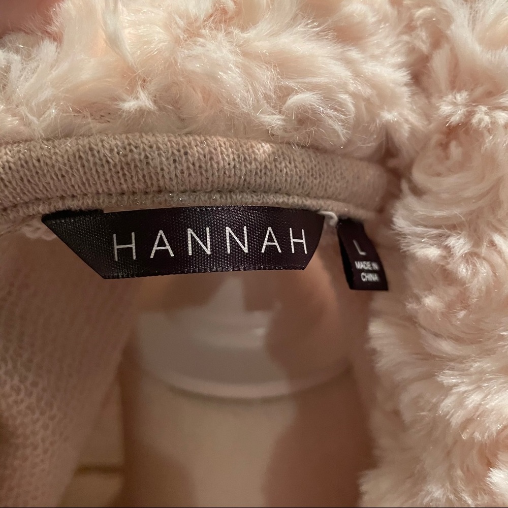 3/$15 Hannah top - Picture 2 of 3